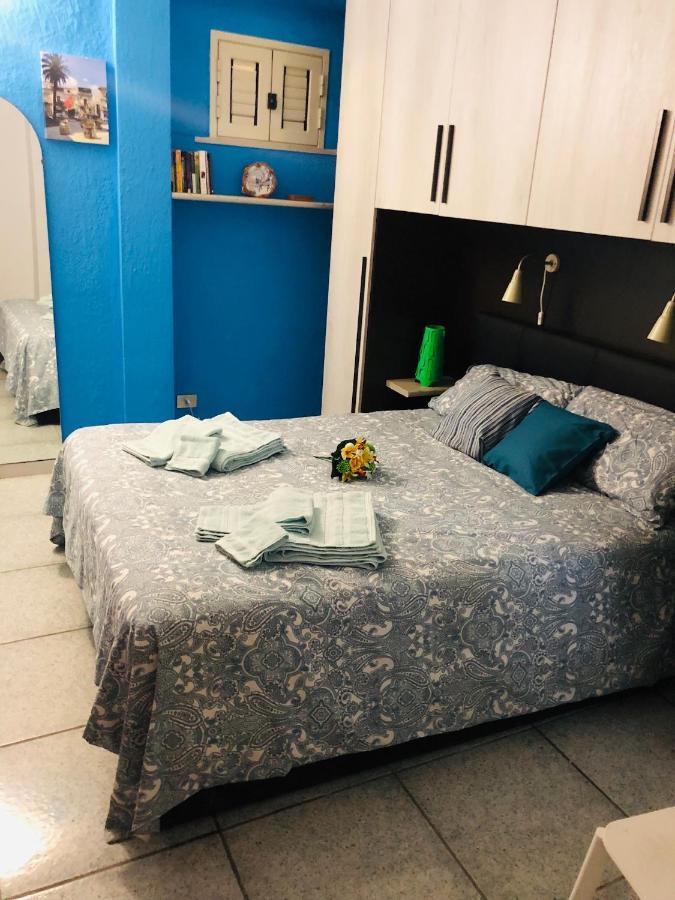 Sea View 2 Bedroom Vacation Apartment Giardini-Naxos Exterior foto